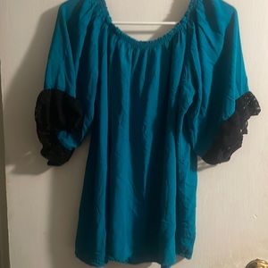 Teal boutique top with black lace